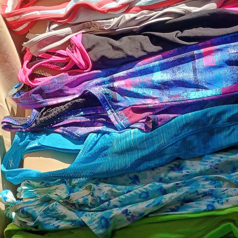 Nike,Reebok,Soma, Spalding,Danskin,Exist,Marika,OMT Active Etc..16 Tops - Picture 2 of 11